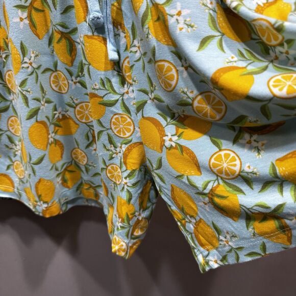 ALEX'S LEMONADE STAND Womens Size M Short Sleeves Lemon Print Romper Shorts - Picture 10 of 15